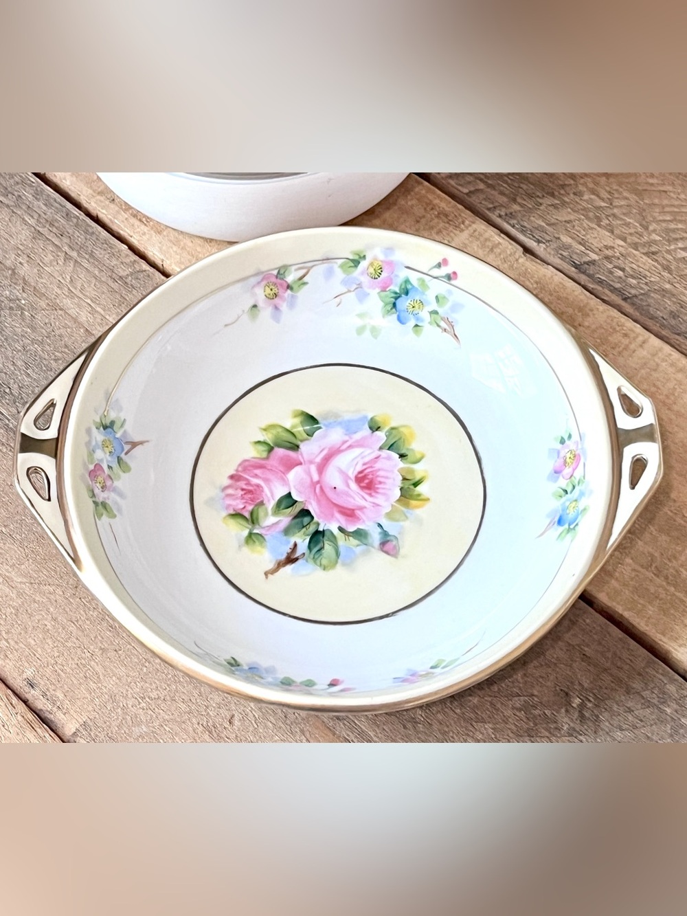 Antique Nippon 1911 Morimura Bros Hand Painted Pink Rose Handled Bowl